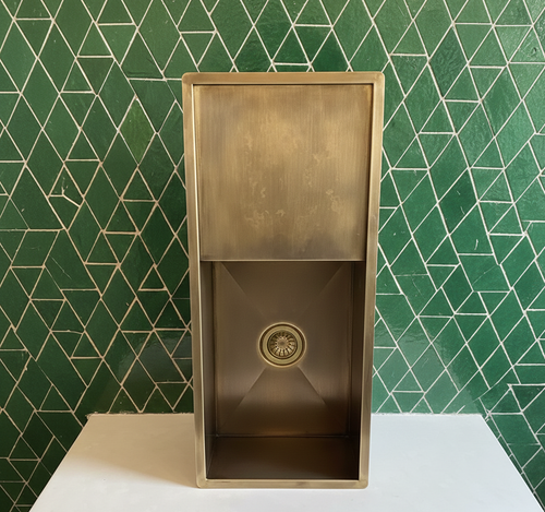 Bespoke Living-Finish Brass Sink: Hand-Crafted Kitchen Workstation with Fluted Drain Board